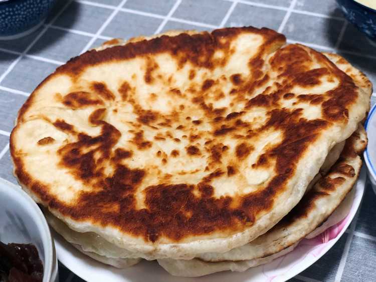 好吃到停不下来的家常发面饼的做法