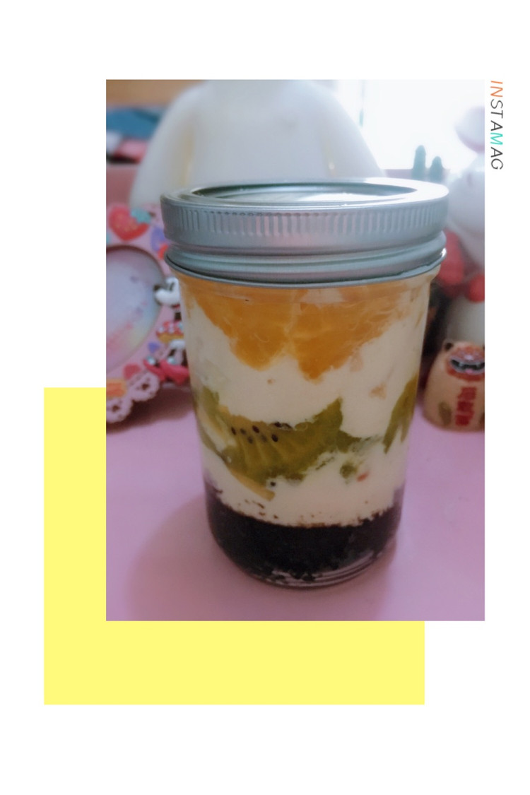鲜奶油缤纷水果杯的做法