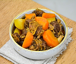 #做出牛肉的分寸感#电饭煲牛肉炖土豆胡萝卜的做法
