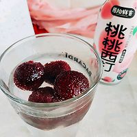 #玩心出道丨夏日DIY玩心潮饮挑战赛#桃桃西打杨梅饮的做法图解6