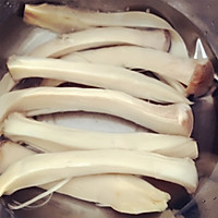 凉拌手撕杏鲍菇的做法图解1