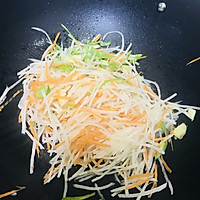 #米饭最强CP#辣椒酱炒土豆丝的做法图解4