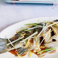 鲫鱼清蒸，比红烧还美味！的做法图解5