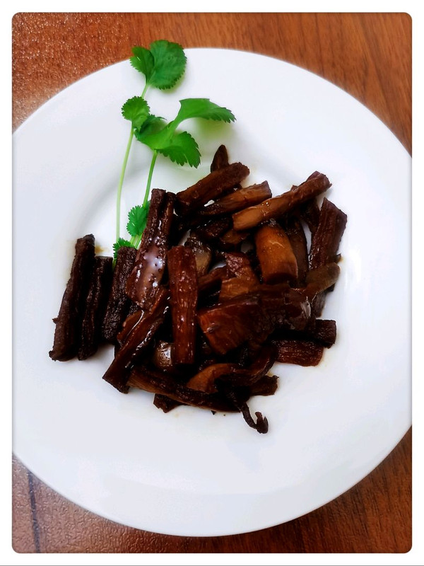 卤咸菜就是卤萝卜干