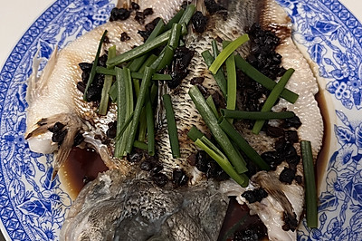 豆豉蒸鲈鱼