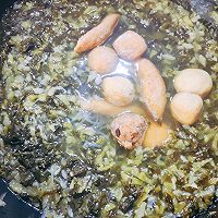 #肉食主义#芥菜粉丝鱼丸汤的做法图解7