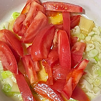 #减一点更好#番茄平菇鱼片煲的做法图解5