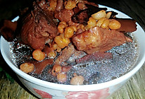 春季土茯苓赤豆薏米猪骨汤的做法