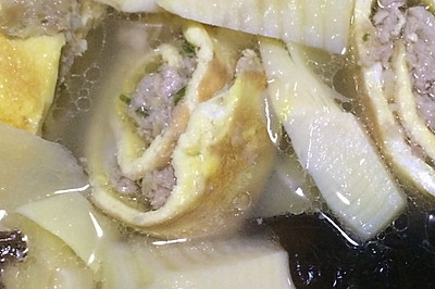 毛笋肉末蛋卷汤