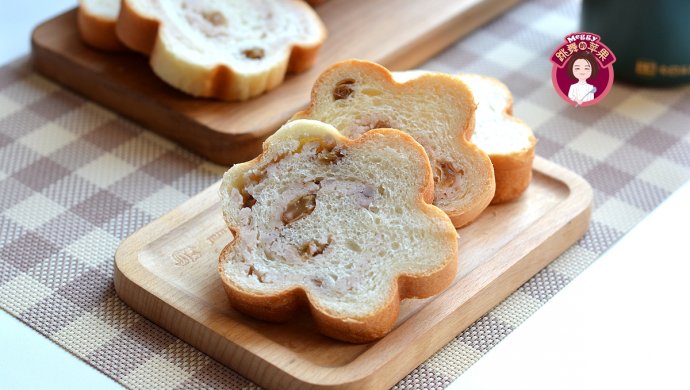 波兰种芋泥葡萄干面包