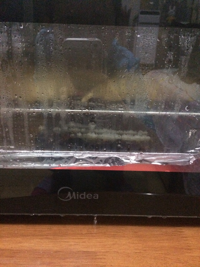 熏豆腐卷香肠的做法图解3