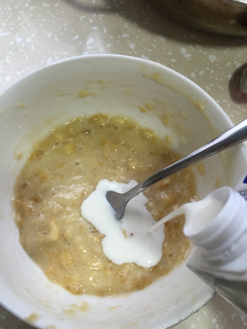 低脂香蕉松饼的做法图解3