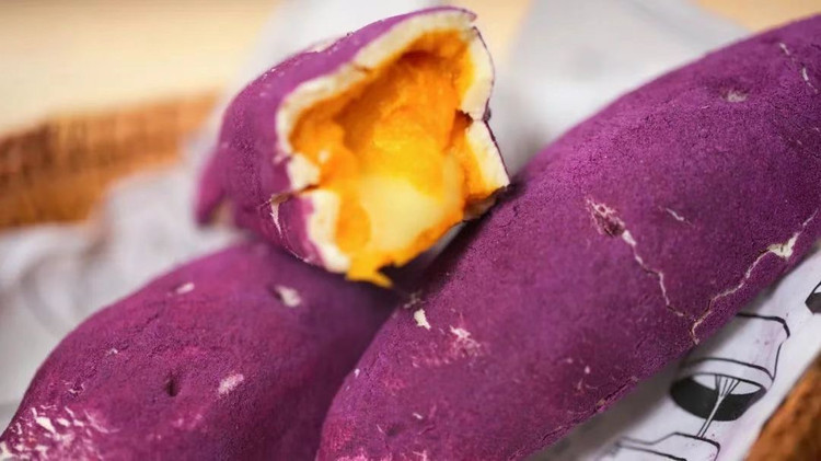 拉丝紫薯包｜ins超火的仿真面包！不用揉面就能做！一口拉丝！的做法