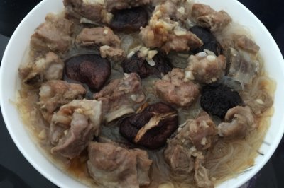 清蒸蒜香粉丝排骨