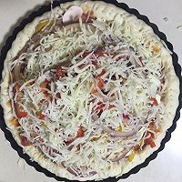 腊肠肥牛口蘑彩椒至尊披萨的做法图解9