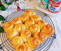 超爱的甜味面包-椰蓉面包卷的做法