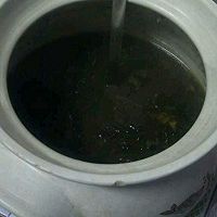 夏枯草棉茵陈煲鲫鱼的做法图解4