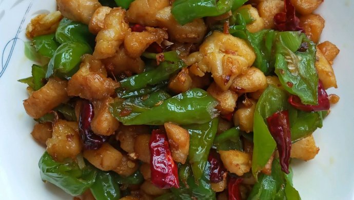 辣子鸡丁(螺丝椒)