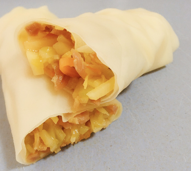 土豆丝春饼的做法