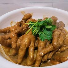 鸡爪炖土豆