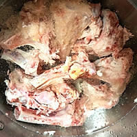 南洋牛肉肉骨茶（自制牛肉丸版）的做法图解3