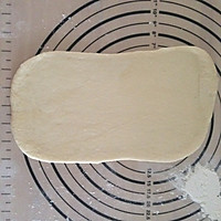 香甜浓郁——红糖枣丁面包卷#东菱魔法云面包机#的做法图解6