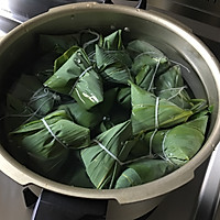 双豆粽、蜜枣粽、碱水粽的做法图解25