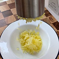 #圣迪乐鲜蛋杯复赛#土豆鸡蛋沙拉的做法图解3