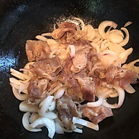 日式肥牛盖饭的做法图解3