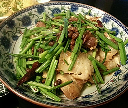 韭菜苔回锅肉的做法