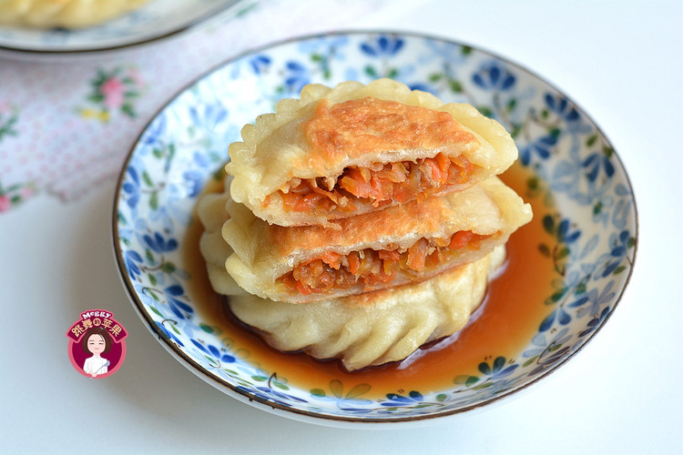 猪肉胡萝卜馅饼的做法