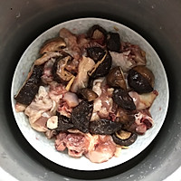 冬菇蒸鸡肉的做法图解5