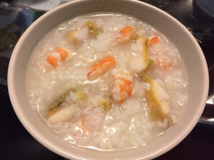 今日早餐～鲍鱼虾粥的做法