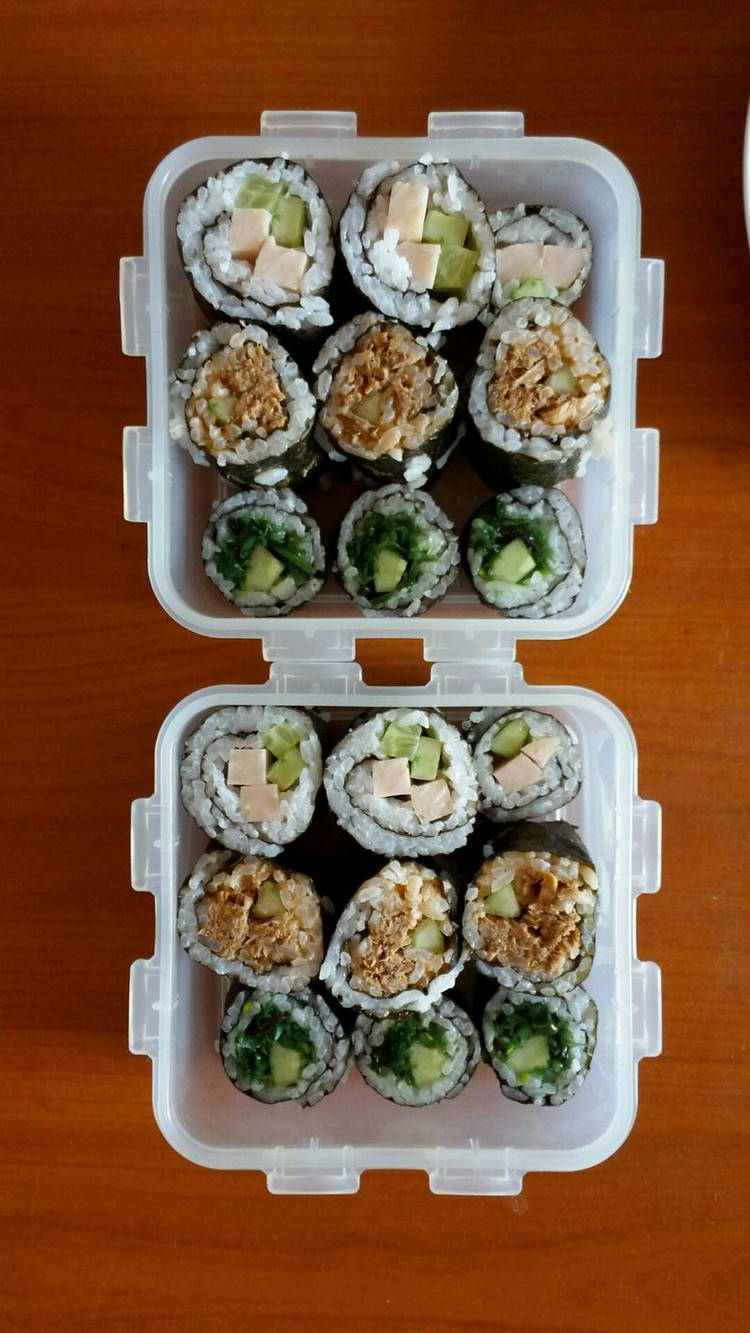 三种口味的寿司的做法