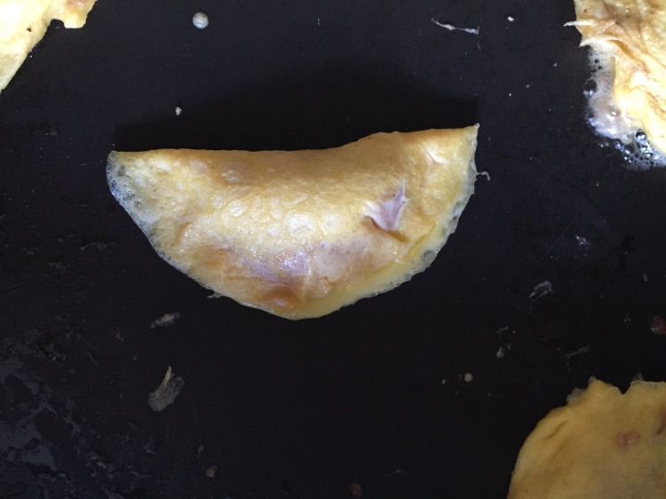 冬日手工蛋饺的做法图解10