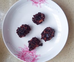 #麦子厨房#小红锅出品：宝宝晚餐紫珍珠肉丸的做法