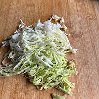 #刘畊宏女孩减脂饮食#卷心菜春卷的做法图解2