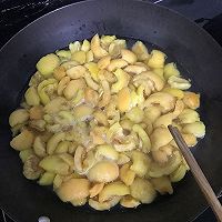 自制宝宝枇杷膏的做法图解4