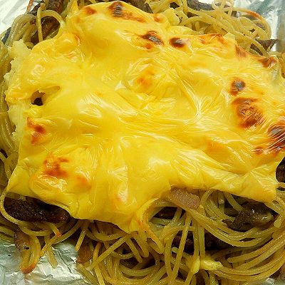 芝士黑椒牛肉意面