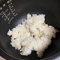 #减一点更好#酱油腊味炒饭的做法图解2