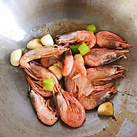 油麦菜經典作法：油麦菜鲜虾粉丝煲的作法流程详解3