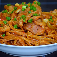 黄花菜焖猪肉的做法图解8