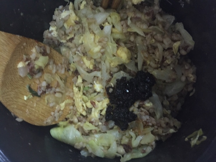 宿舍版——剩菜大处理之蛋炒饭的做法图解8