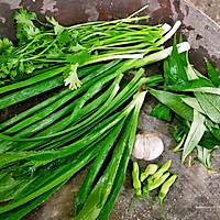 凉拌猪肉沫(傣味剁生)的做法图解1
