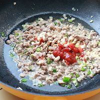 肉酱蔬菜米线的做法图解6