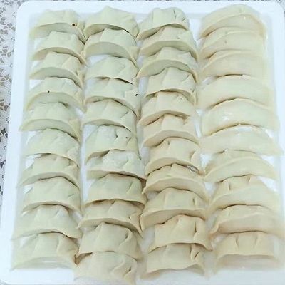 芹菜香菇木耳饺子