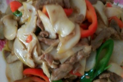 杏鲍菇炒肉