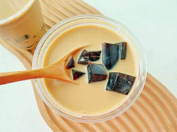自制黑钻烤奶~这杯秋天的奶茶自己也能做的做法