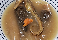 海马炖羊肚菌汤的做法