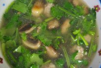鲜美蘑菇汤的做法